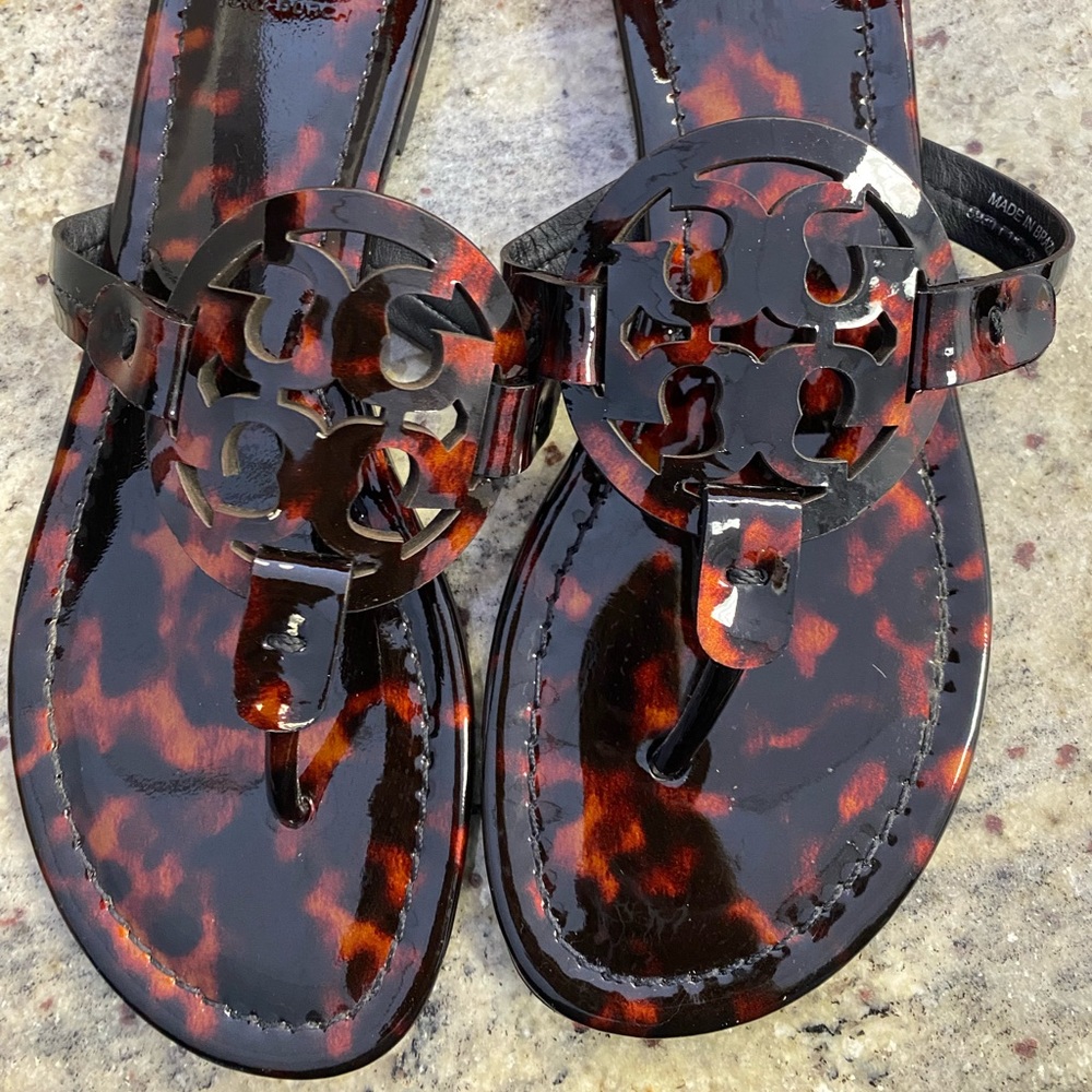 Authentic! Tory Burch tortoise sandals !